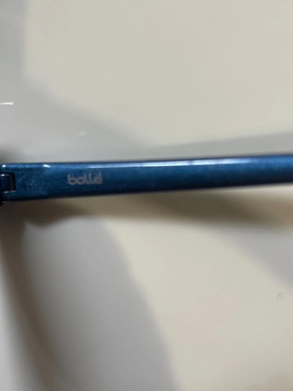 BOLLE Kids Sunglasses Blue with stretch band from France